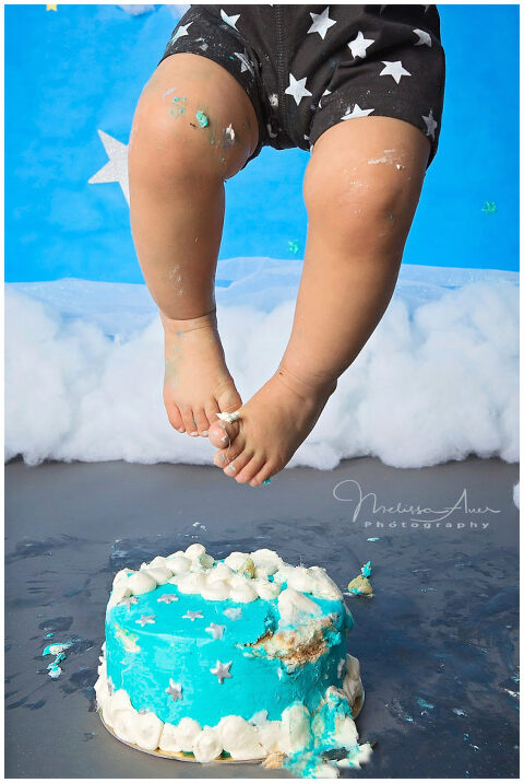 Clouds & Stars Cake Smash | Melissa Auer Photography | www.melissaauerphotography.com | Vancouver, Canada